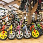 Laufräder und Fahrräder für Kinder im Fahrradgeschäft von Zweirad Karberg